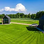 Willa Black *