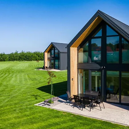 Black Villa *